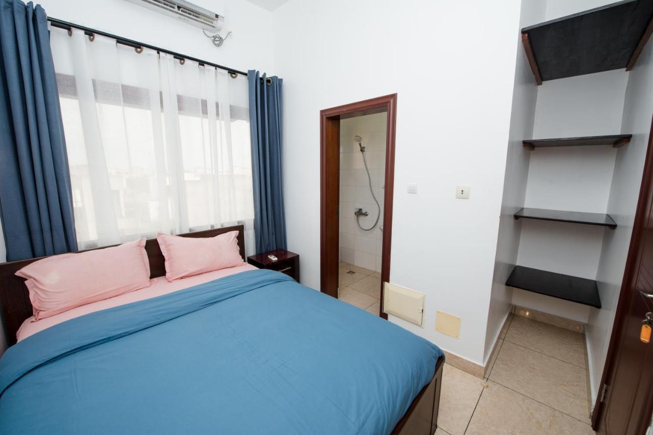 Appartement Charmant Et Lumineux Пуэнт-Нуар Экстерьер фото